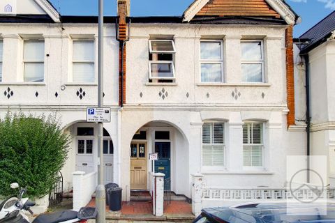 Salterford Road, Tooting SW17