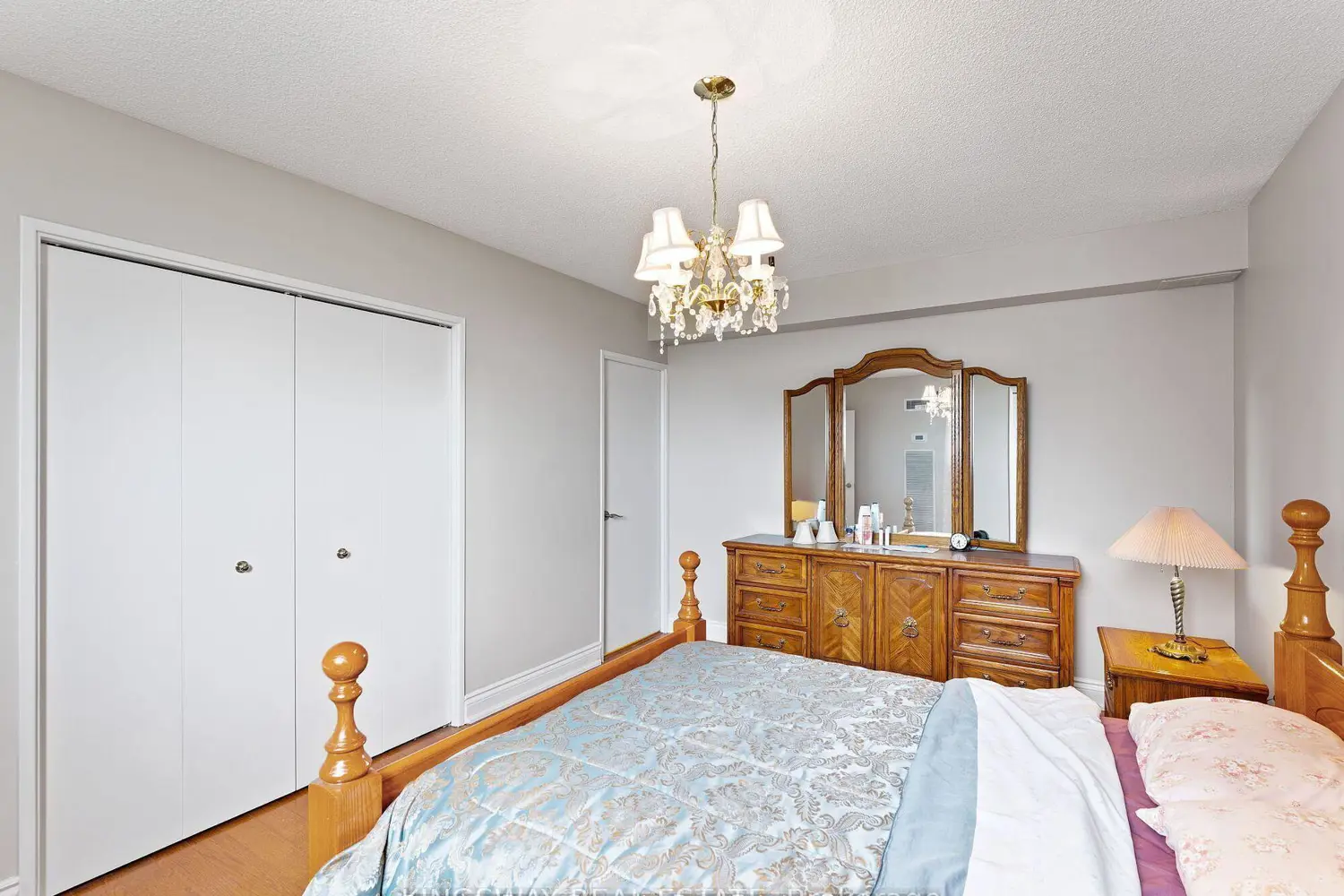 Additional image 17 of 240 Scarlett Road 1504