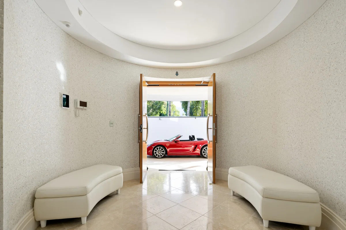 Additional image 18 of Kewarra Beach QLD 4879