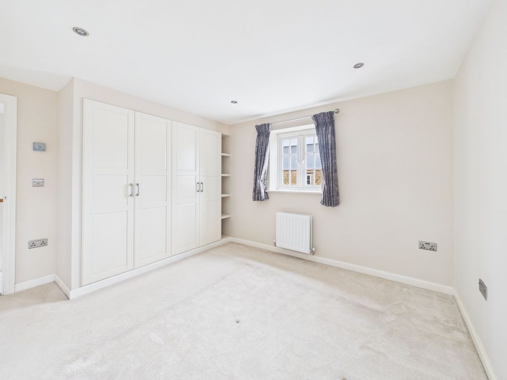 Additional image 12 of 3 bed semi-detached house for saleRoberts Road, Silverstone NN12