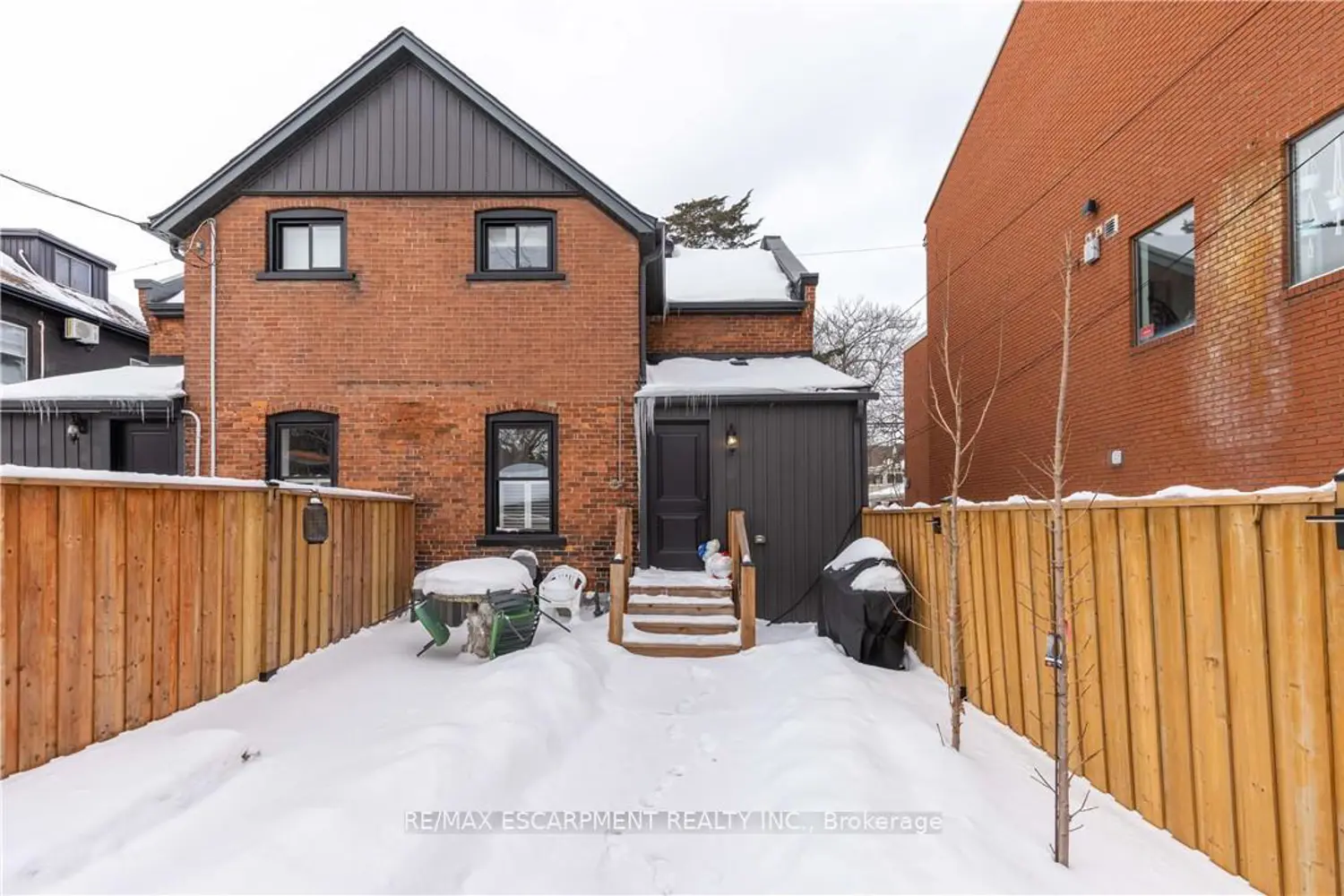 Additional image 18 of 8-10 Ontario Street