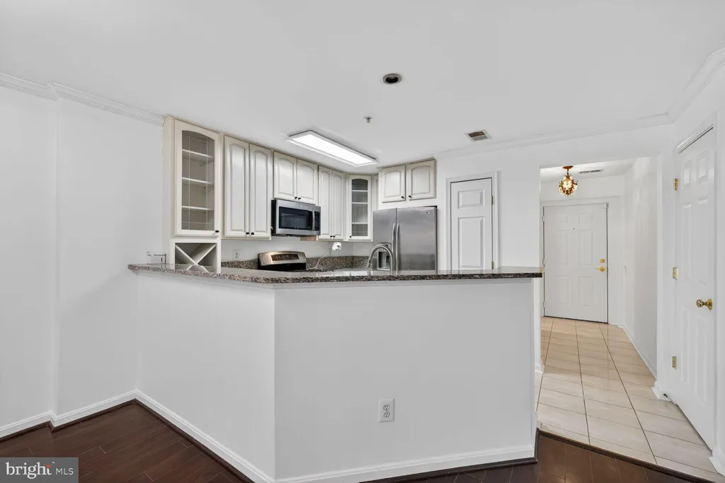 Additional image 5 of 18809 Sparkling Water Drive Unit T-3, Germantown, MD 20874