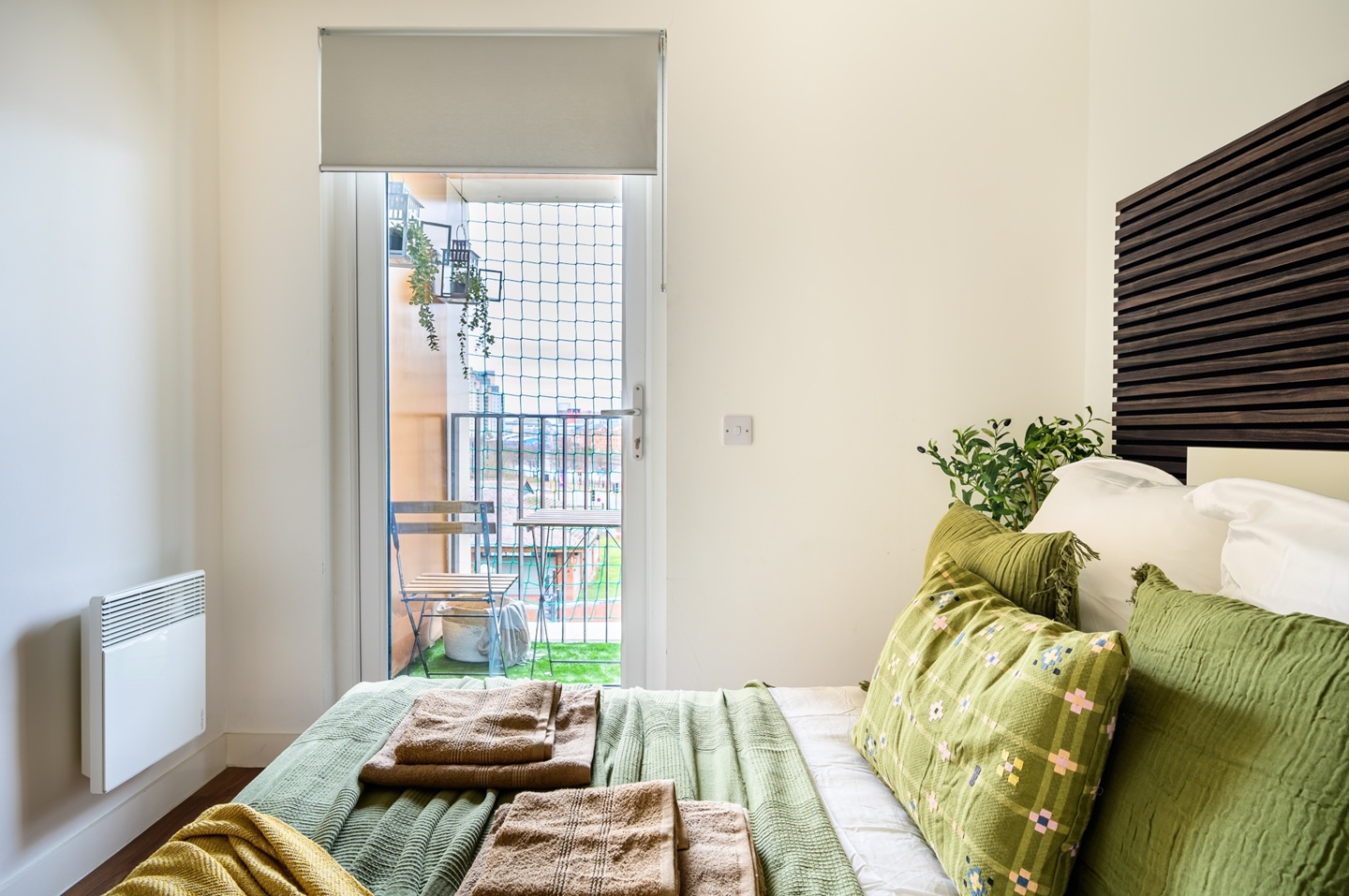 Additional image 5 of 2 Bed Flat, Trafford Road, M5, N1 7GU