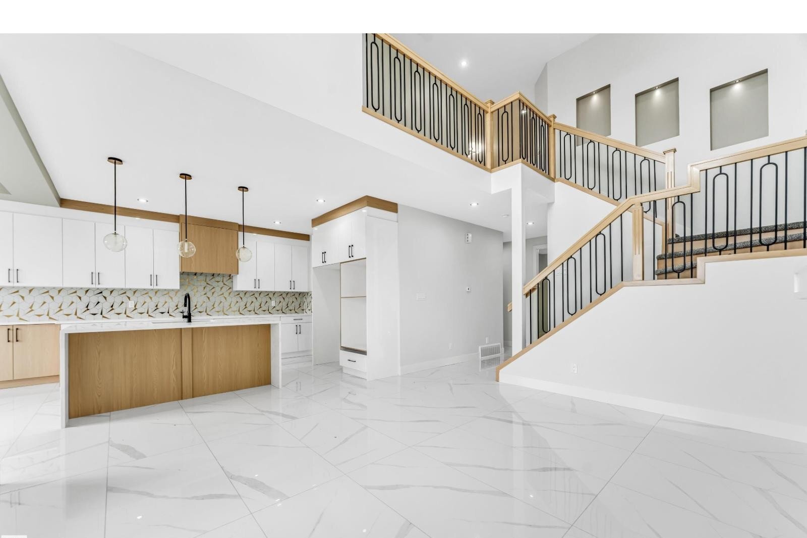 Additional image 8 of 4313 36 Street, Beaumont, AB, T4X3G8