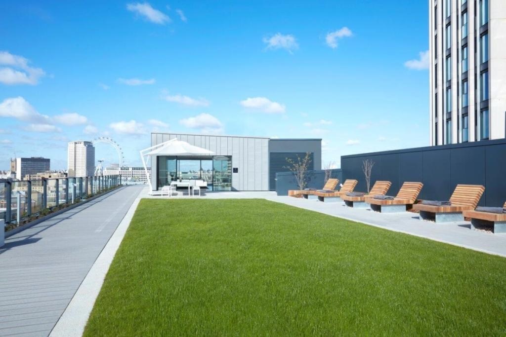 Additional image 10 of 3 Bed Flat, Upper Ground, SE1, N1 7GU