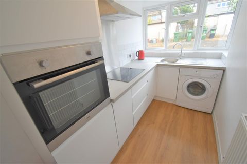 Upper Wickham Lane, Welling DA16