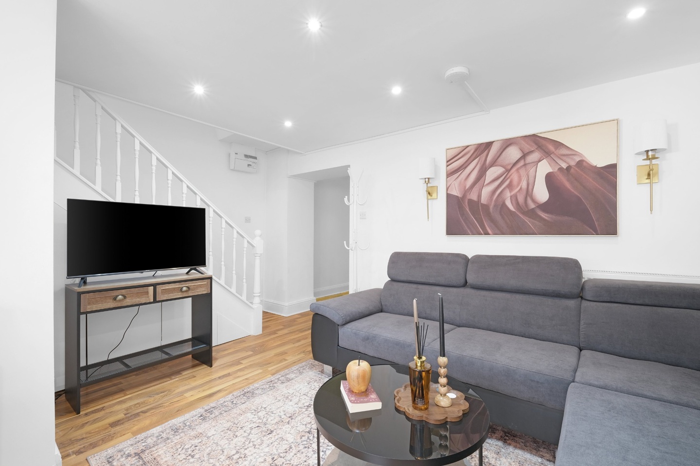 Additional image 21 of 3 Bed Semi-Detached House, Northdown Street, N1, N1 7GU