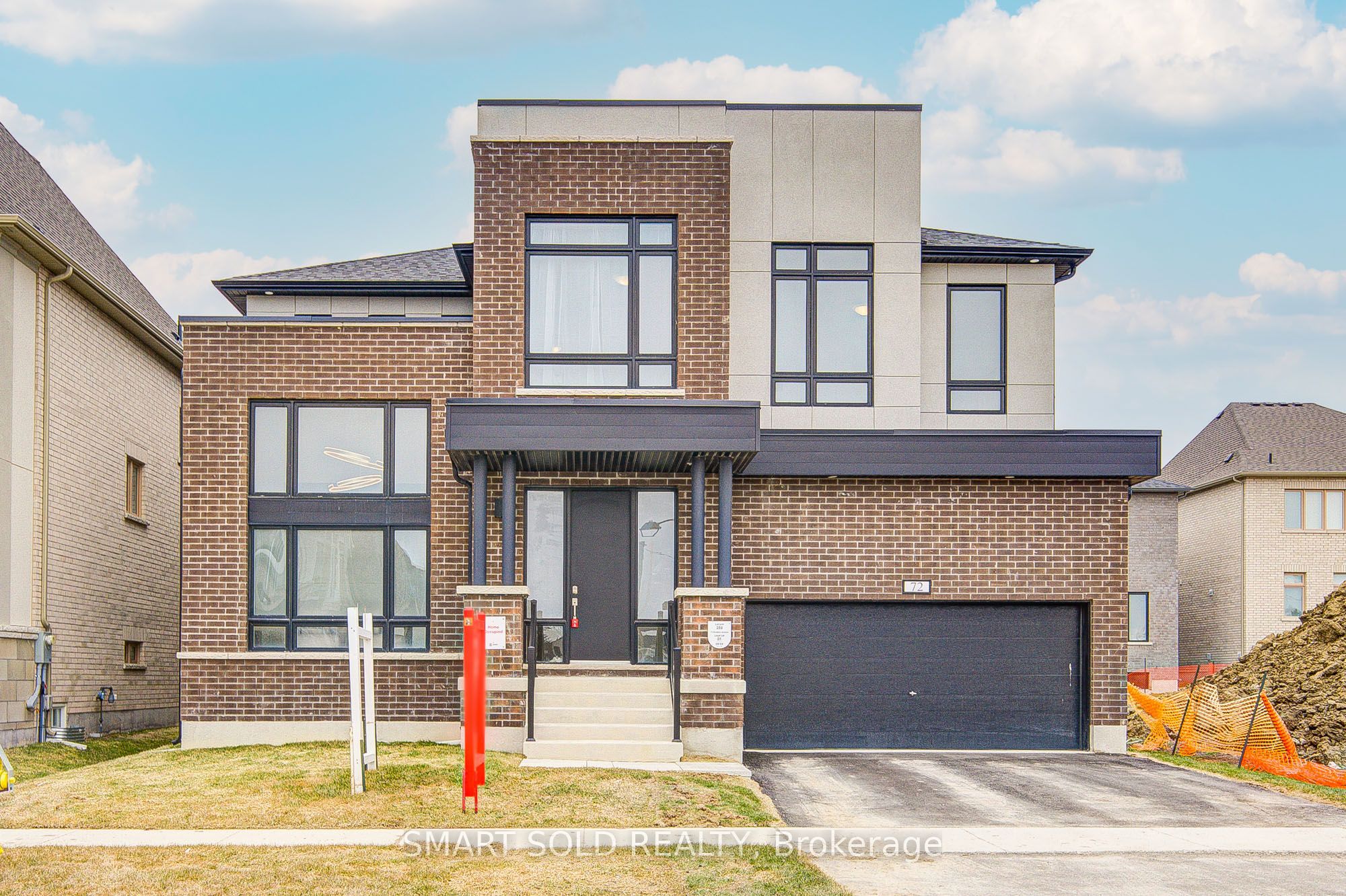 72 Meizhou Avenue, Markham, ON, L6C 3N1