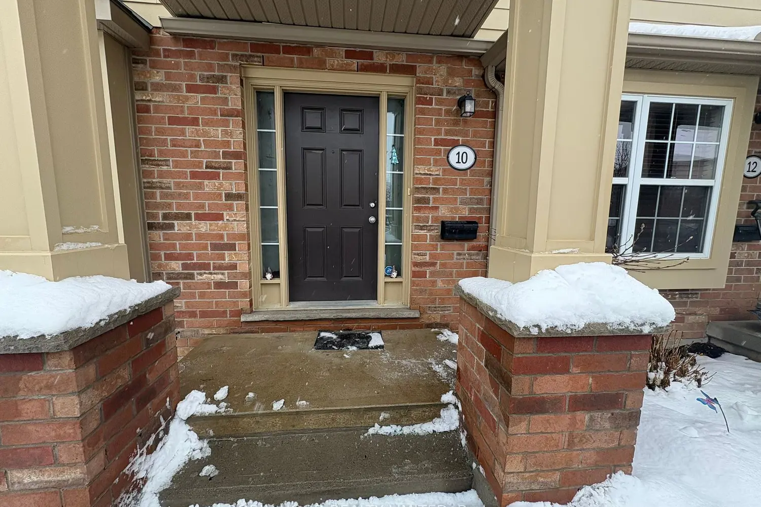3320 Meadowgate Boulevard Unit 10 photo 2