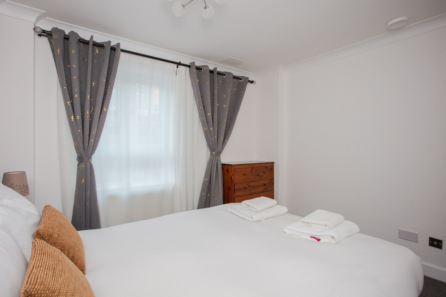 Additional image 2 of 1 Bed Flat, Globe View, EC4V, N1 7GU