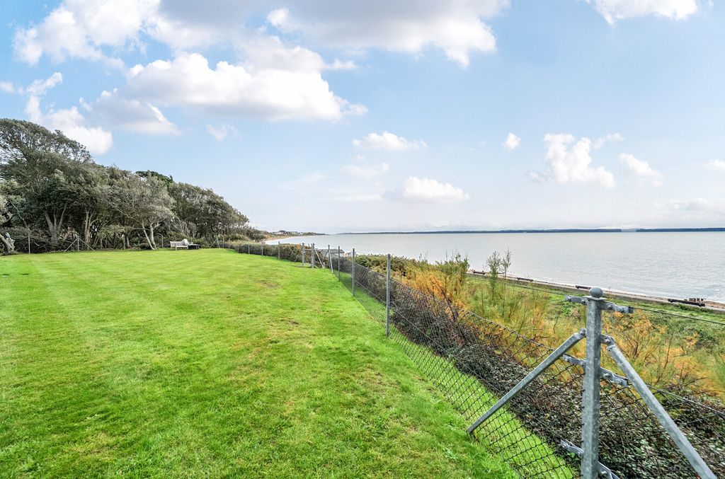 Additional image 12 of 2 bed flat for saleSwordfish Close, Lee-On-The-Solent, Hampshire PO13