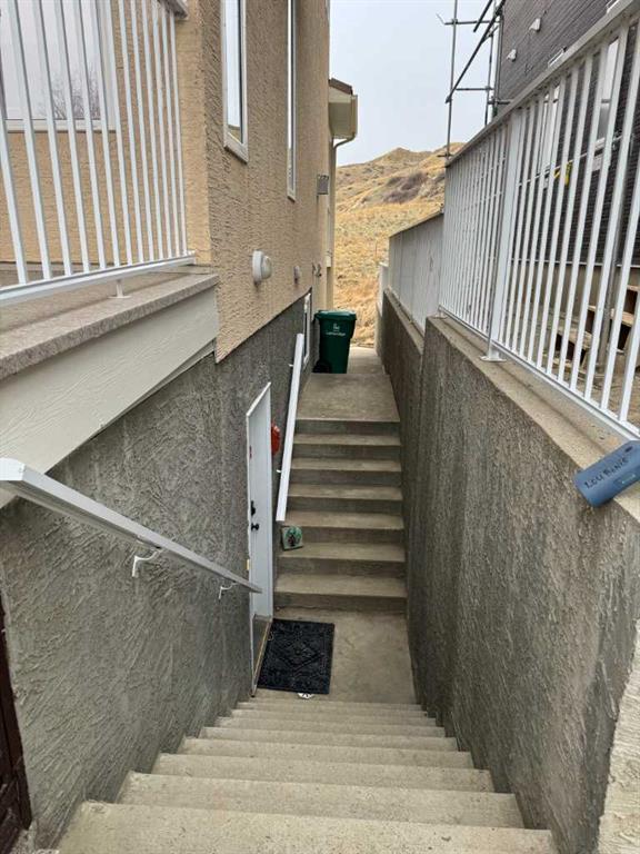 Additional image 5 of 2-373 Canyon Boulevard W, Lethbridge, AB, T1K 6V2