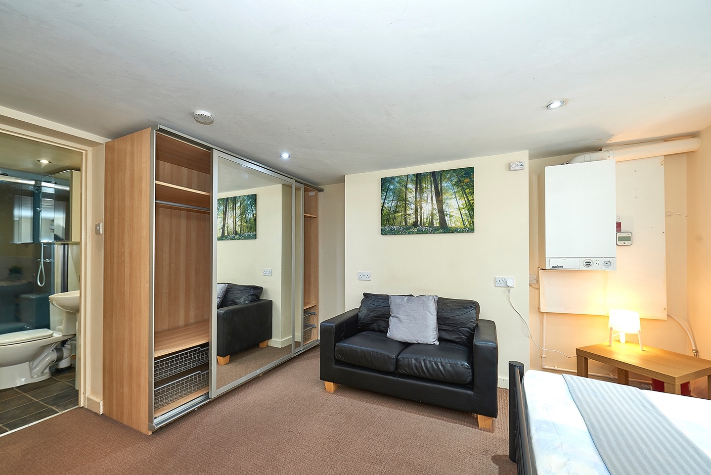 Additional image 3 of Studio Flat, Carlton Road, M6, N1 7GU