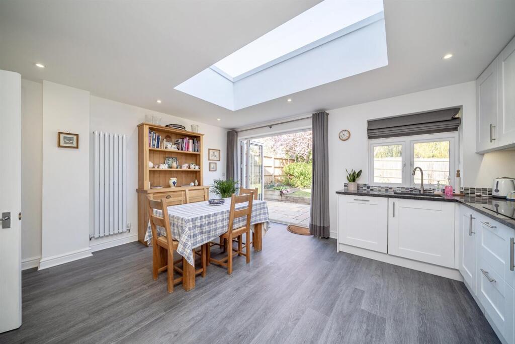 Additional image 9 of Laburnum Grove, St. Albans