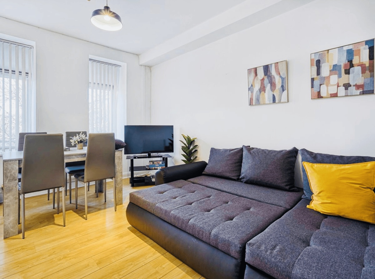 Additional image 6 of 2 Bed Flat, Dickenson Road, M14, N1 7GU