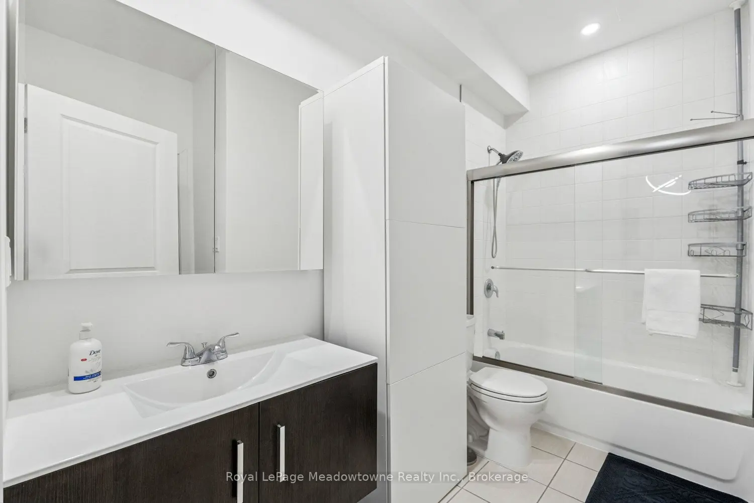 Additional image 10 of 366 Alberta Street