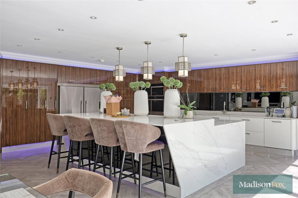 Additional image 19 of 8 bed detached house for saleNorsey Road, Billericay, Essex CM11