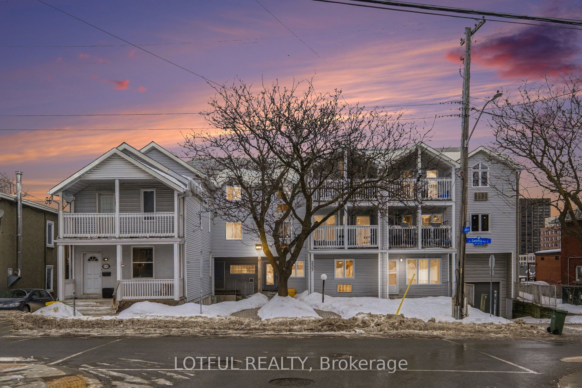 9-237 Loretta Avenue S, Ottawa, ON, K1S 4P6