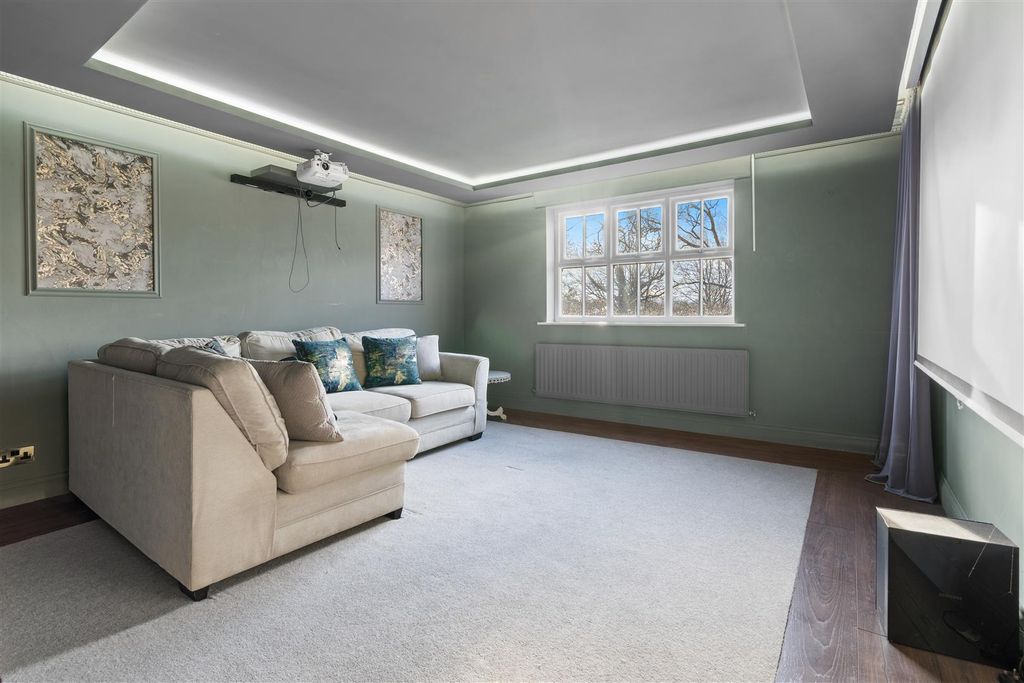 Additional image 32 of 6 bed detached house for salePark Drive, Hartlepool TS26