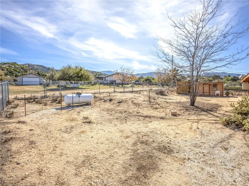 Additional image 36 of 3407 Hwy 2, Pinon Hills, CA 92372