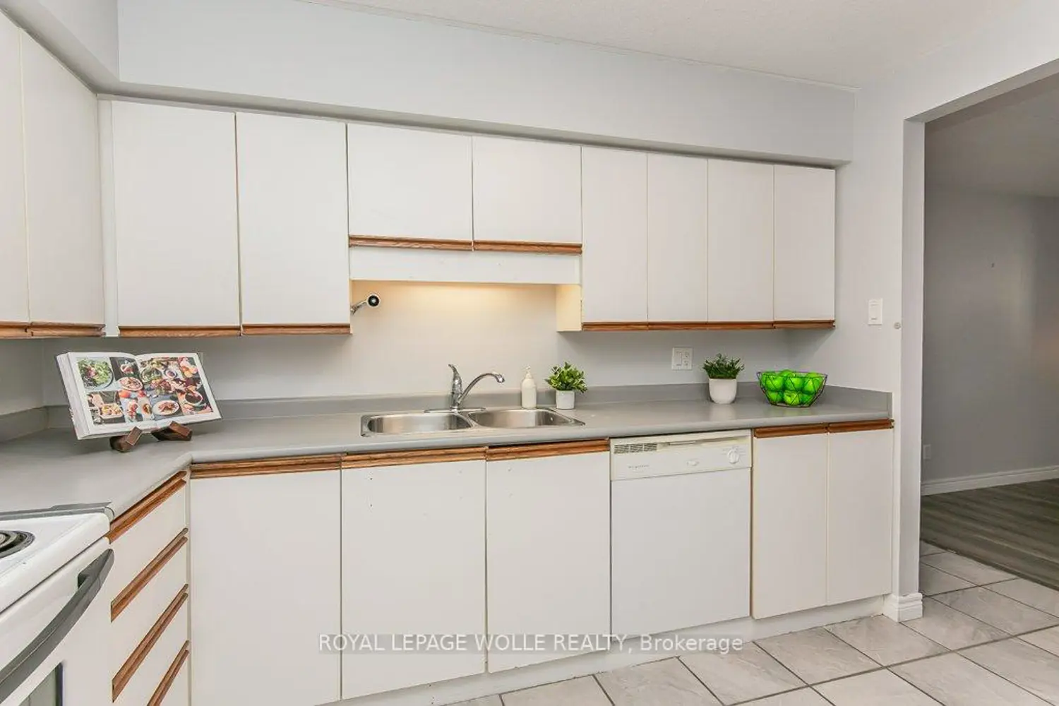 Additional image 4 of 50 Campbell Court 103