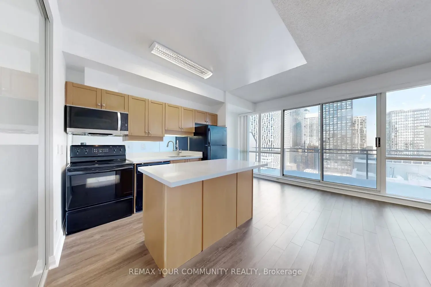 Additional image 2 of 220 Victoria Street 1702