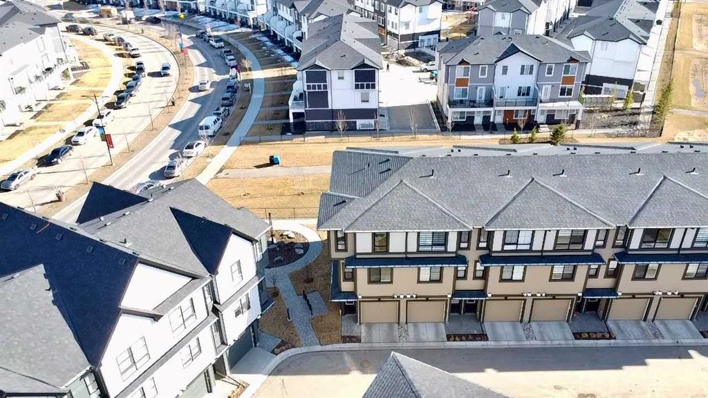Additional image 3 of 101-285 Chelsea Court, Chestermere, AB, T1X 2W7