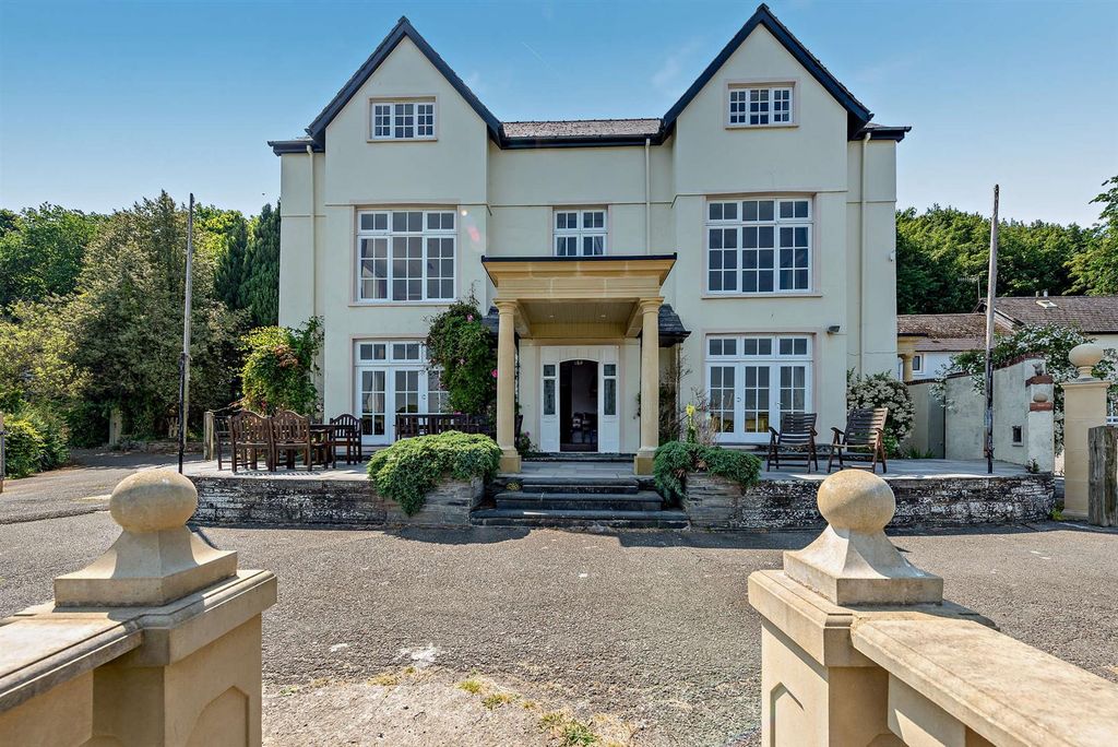 6 bed country house for saleSt. Dogmaels, Cardigan SA43