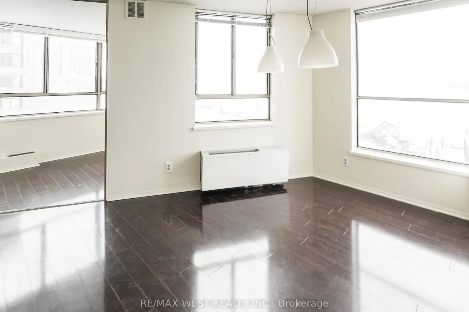 Additional image 7 of 260 Queens Quay W 1301