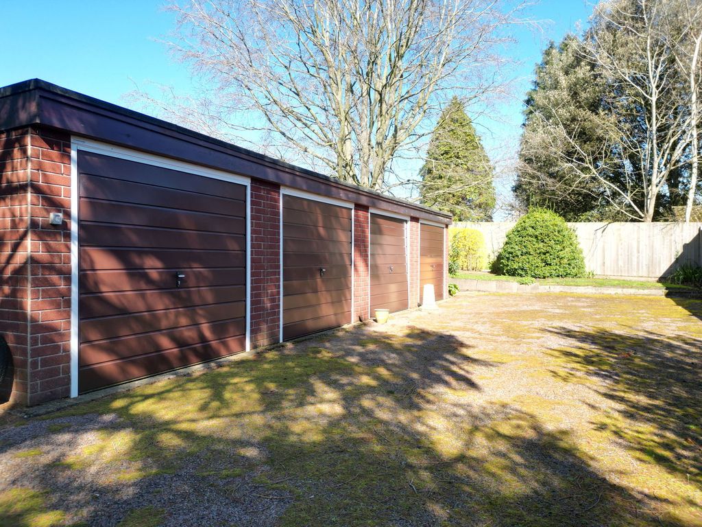 Additional image 22 of 3 bed flat for saleWhite House Court, Hawthorne Drive LE5