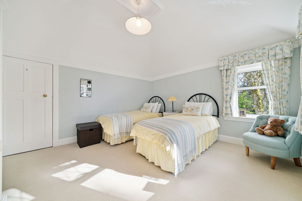 Additional image 31 of 5 bed detached house for saleRoddinghead Road, Whitecraigs G46