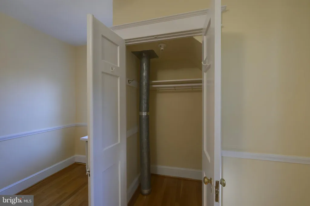 Additional image 37 of 5717 Chevy Chase Parkway NW, Washington, DC 20015