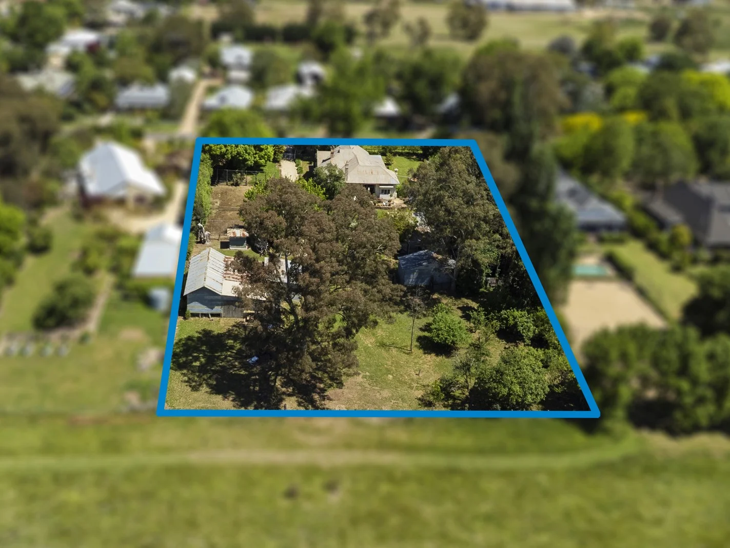 Additional image 18 of 11-13 Logan Street, Mansfield VIC 3722