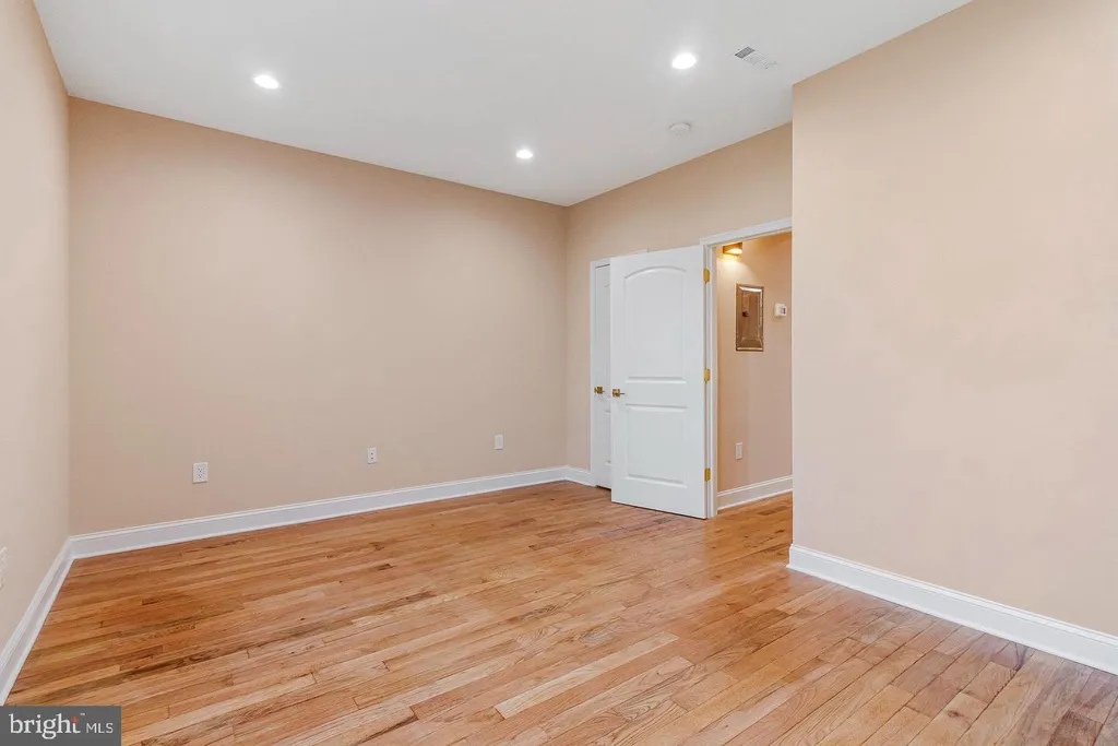 Additional image 9 of 1609 17th Street SE Unit 202, Washington, DC 20020