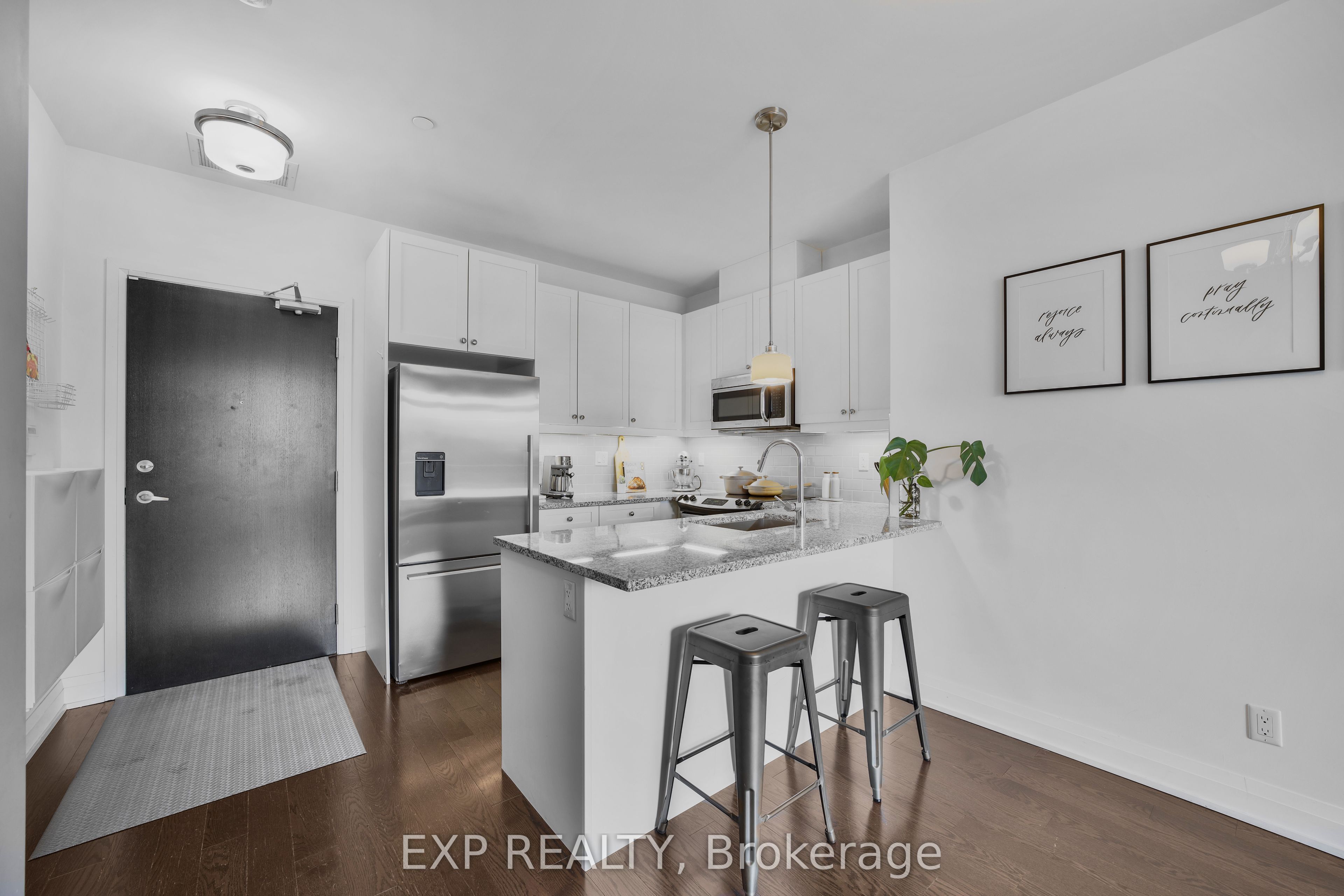 Additional image 5 of 602A-15277 Yonge Street, Aurora, ON, L4G 1N6