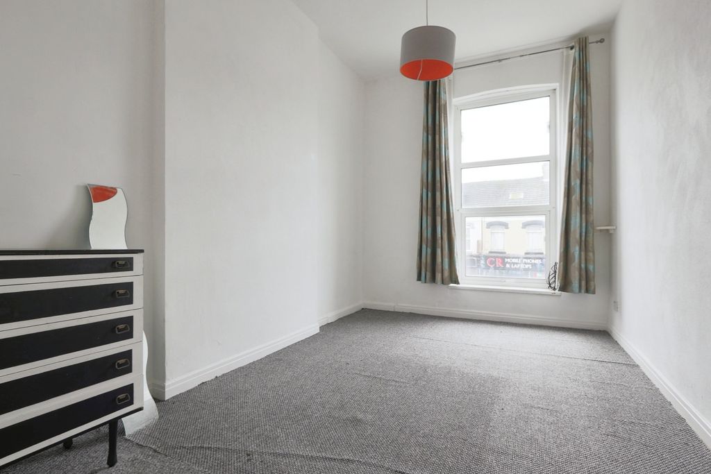 Additional image 4 of 1 bed flat for saleWest Park House, Spring Bank, Hull HU3