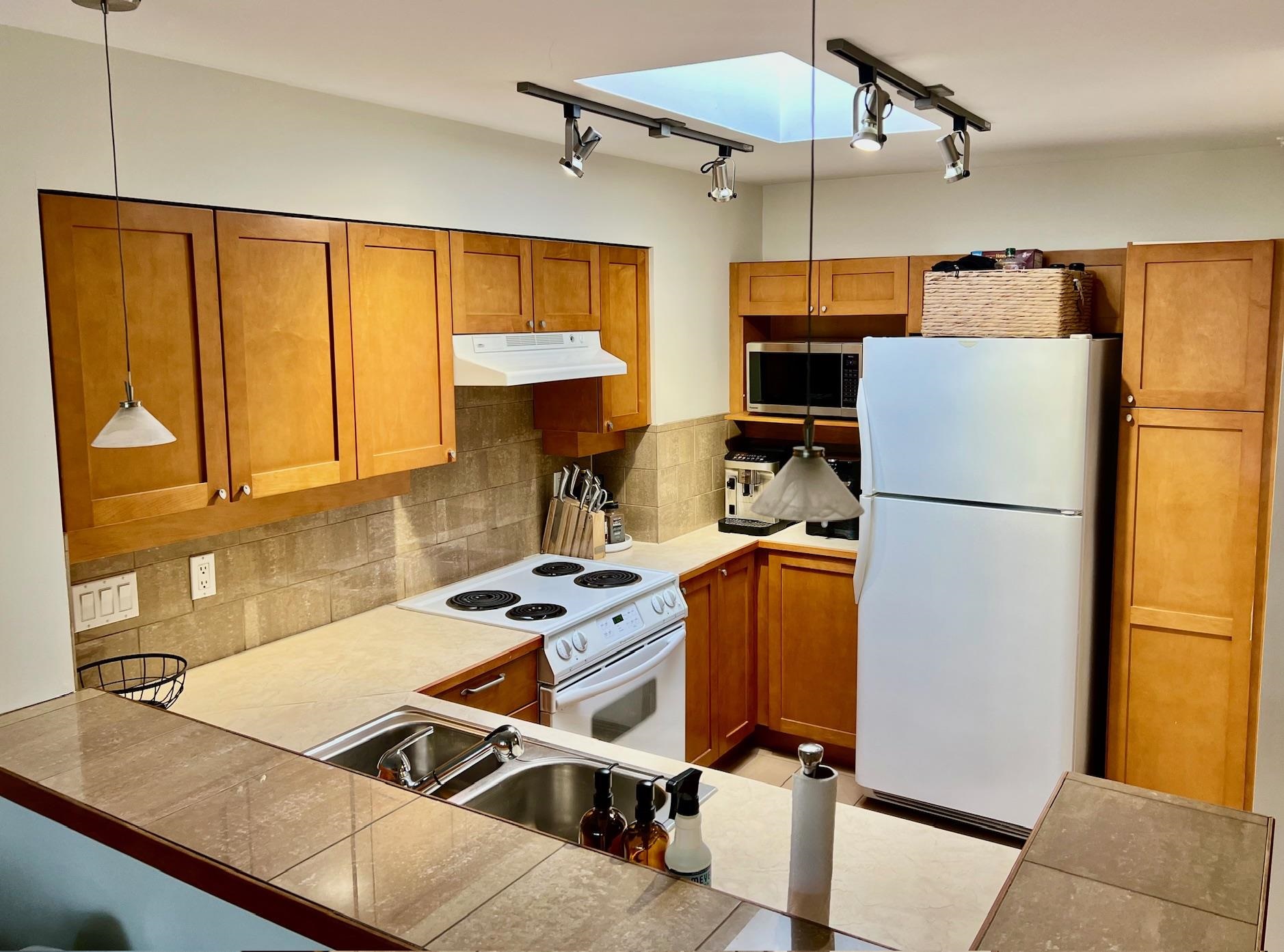 Additional image 3 of 408-3580 41st Avenue W, Vancouver, BC, V6N 3E6