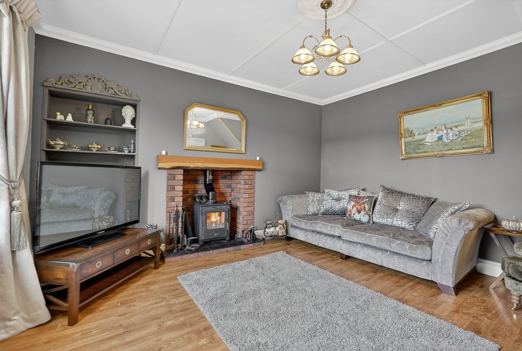 Additional image 4 of 4 bed detached house for saleOswald Cottage, 1 Main Road, Kirkoswald KA19