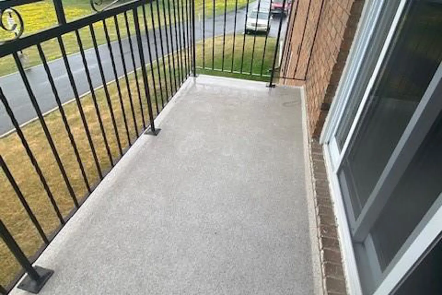 220 Kenyon Street 209 photo 4