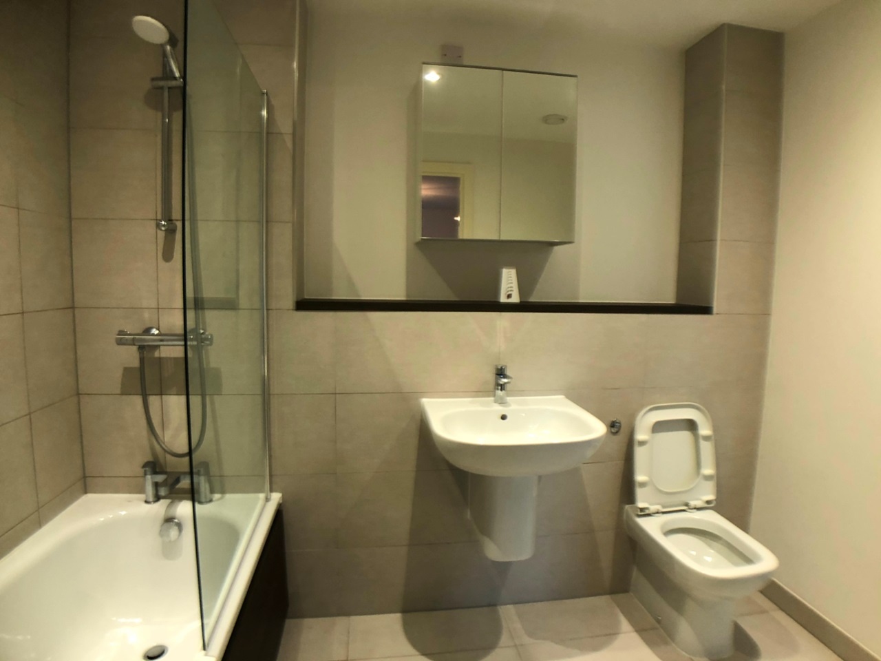 Additional image 11 of 1 Bed Flat, Woden Street, M5, N1 7GU