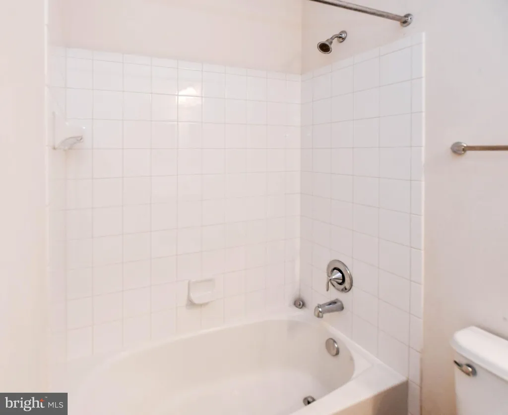 Additional image 16 of 608 1/2 Parkside Place NE, Washington, DC 20019