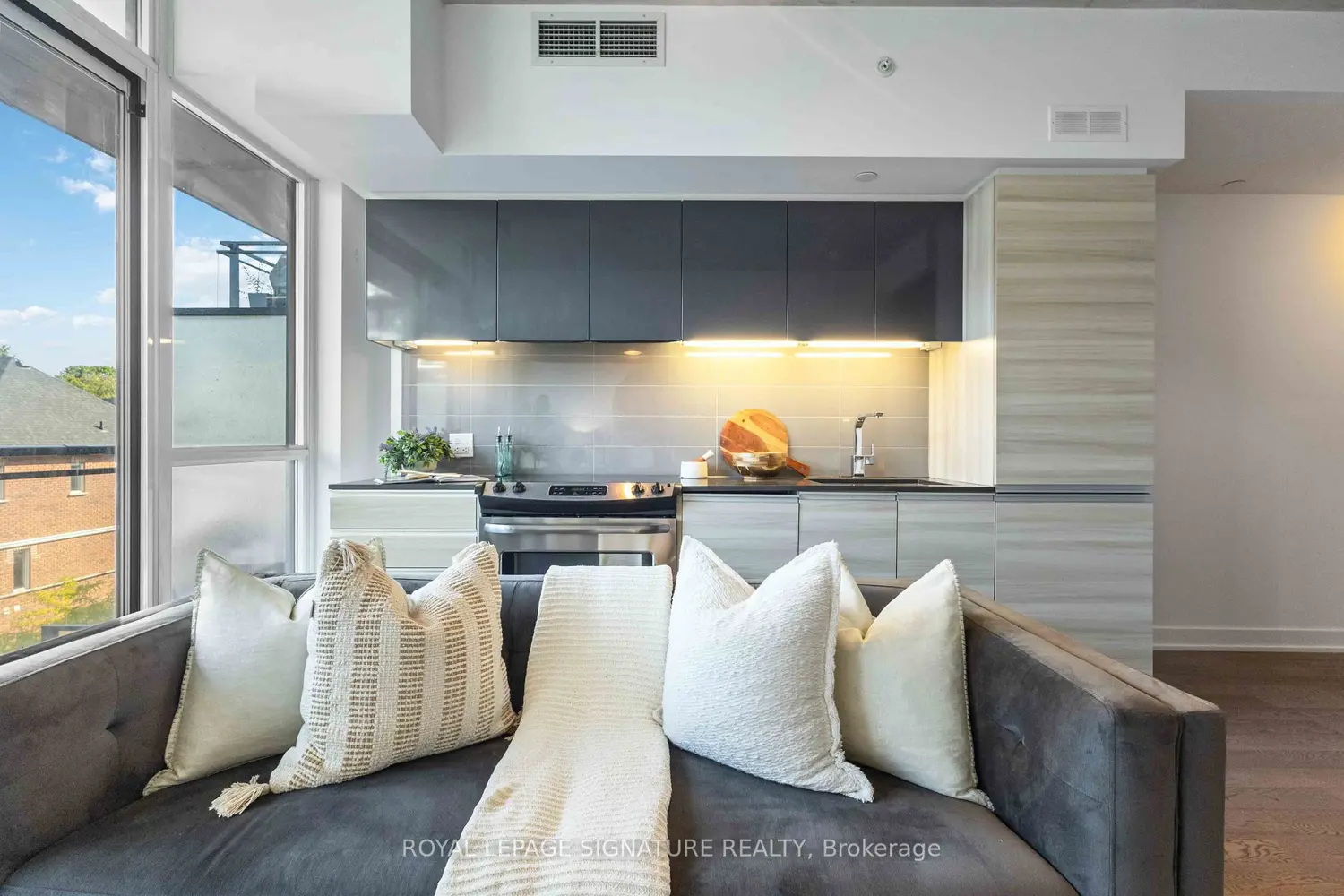Additional image 9 of 1190 Dundas Street 406