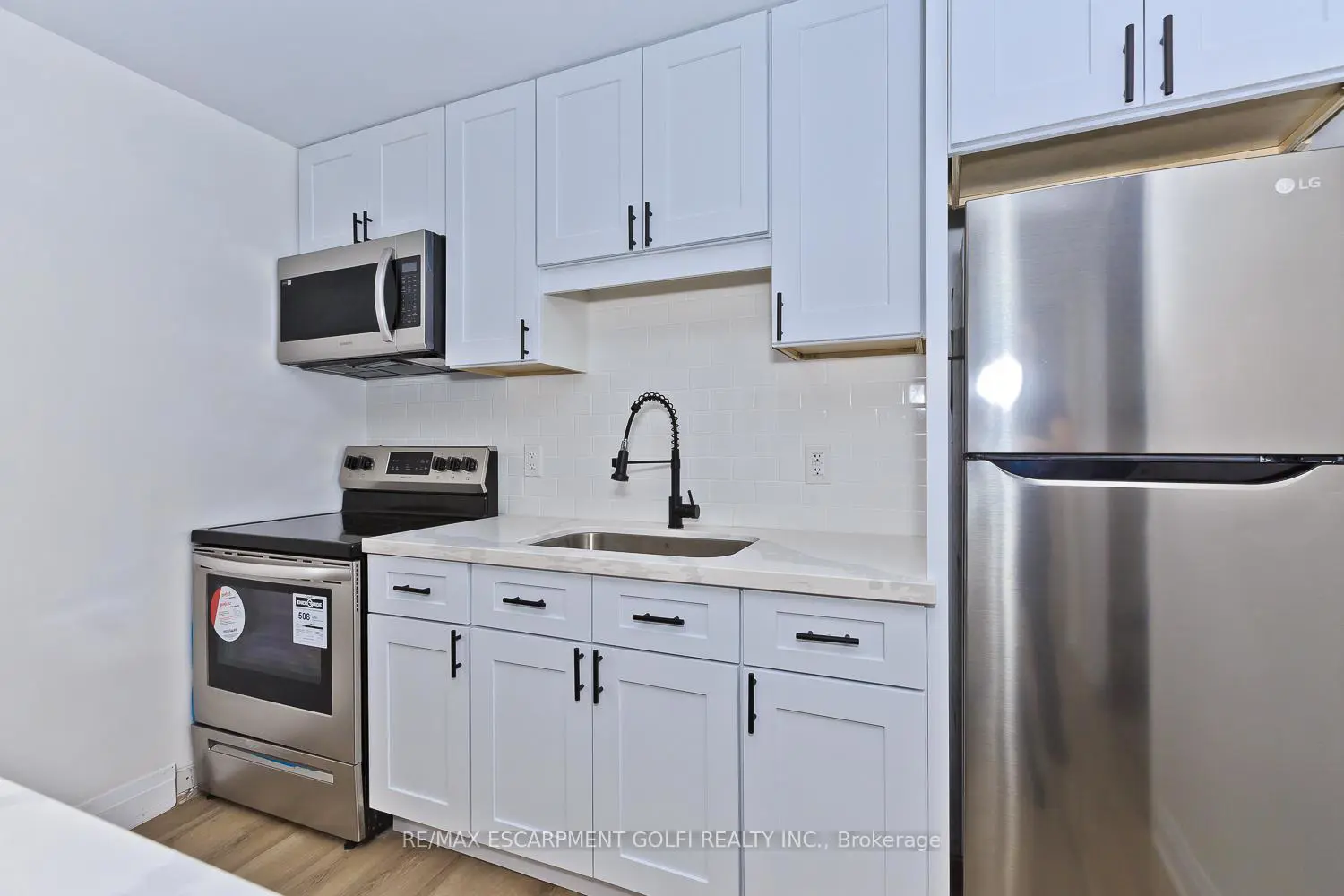 Additional image 7 of 4743 Ryerson Crescent