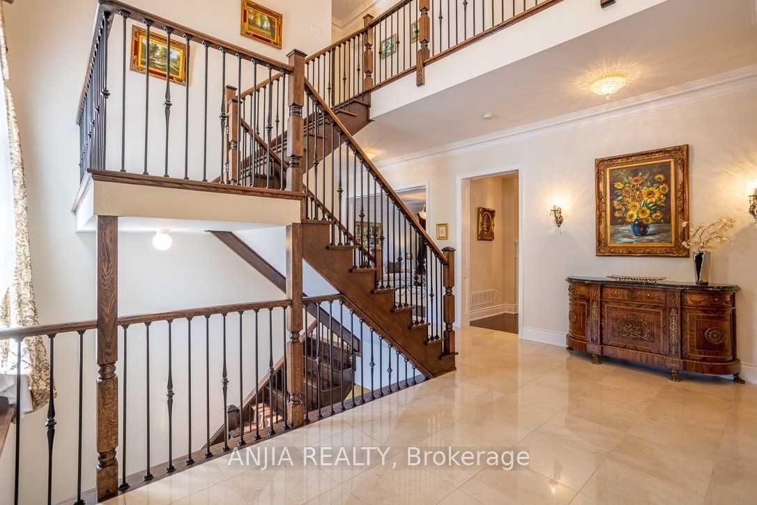 Additional image 4 of 115 Stallions Court, Vaughan, ON, L6A 4V5