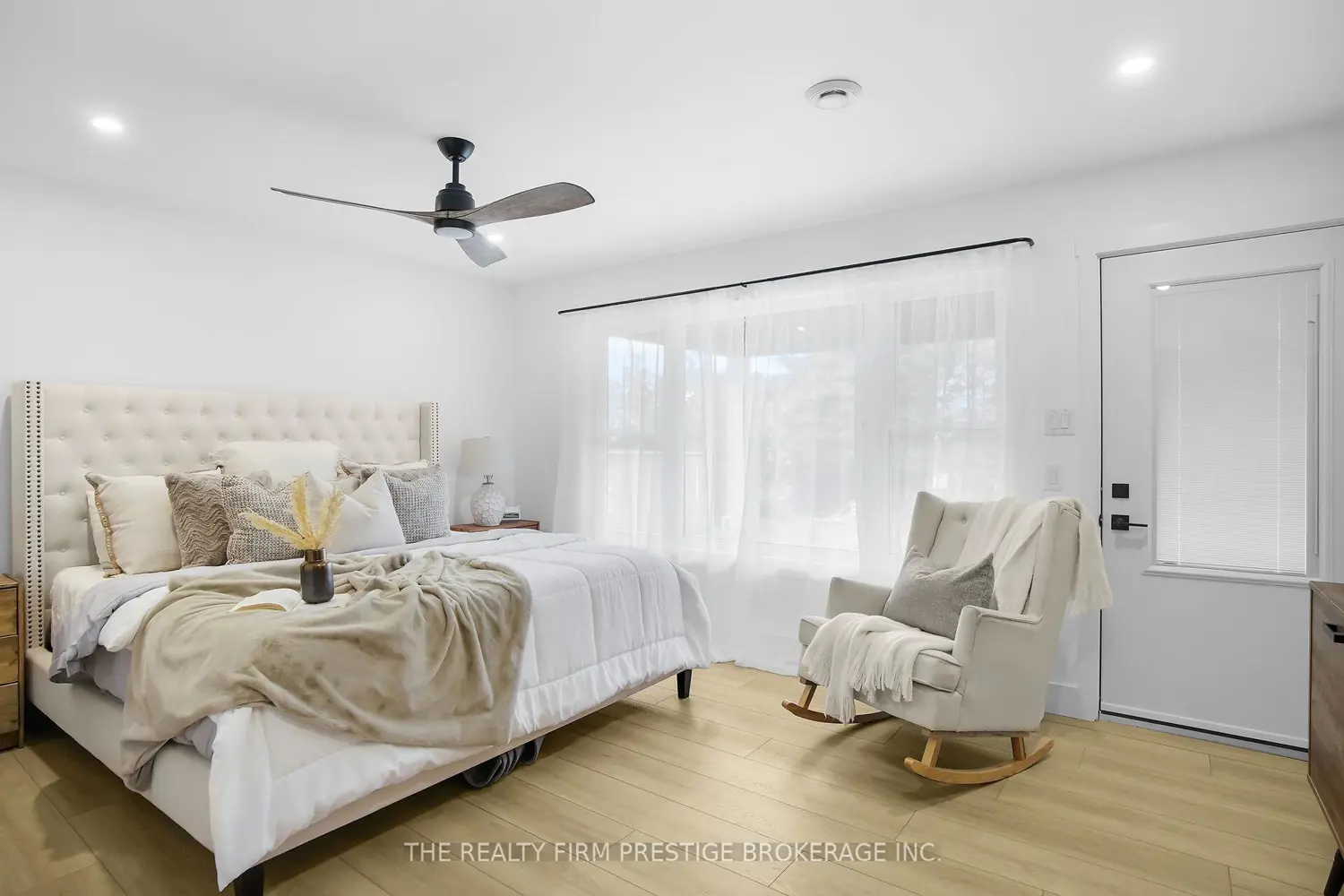 Additional image 12 of 23473 Wonderland Road