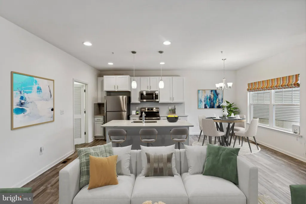 219 N Heron Circle, New Castle, DE 19720