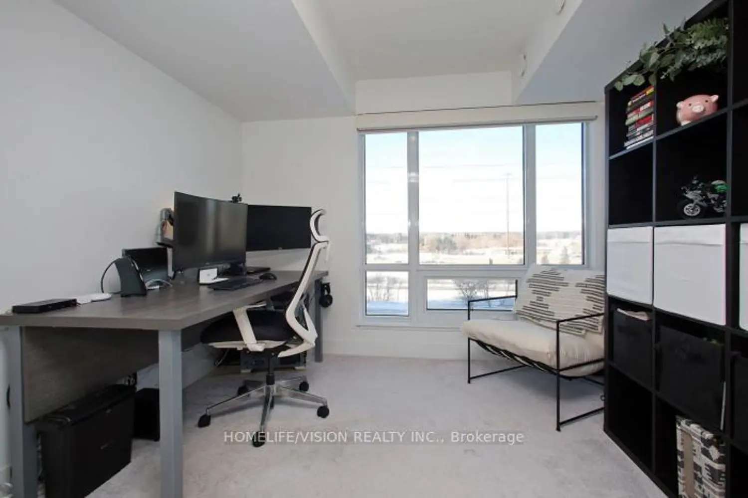 Additional image 12 of 1245 Bayly Street Th4