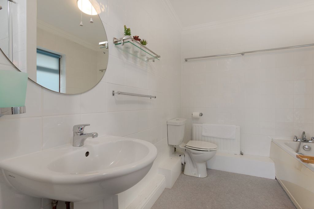 Additional image 12 of 4 bed flat for saleSarahs Lane, Padstow PL28