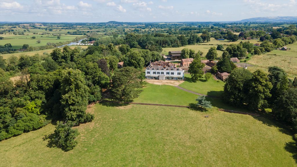 28 bed detached house for saleCourt Drive, Apperley, Gloucester, Gloucestershire GL19