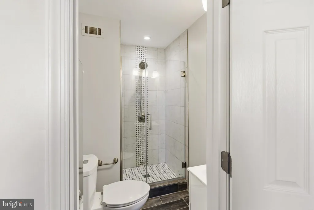 Additional image 34 of 5105 New Hampshire Avenue NW, Washington, DC 20011